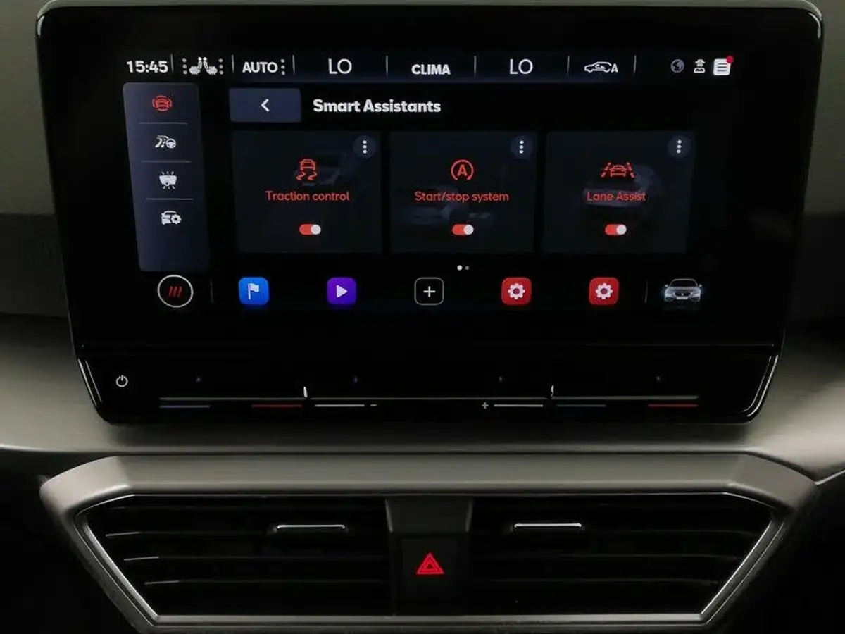 2023-seat-leon-10-etsi-evo-fr-sport-hatchback-big-13