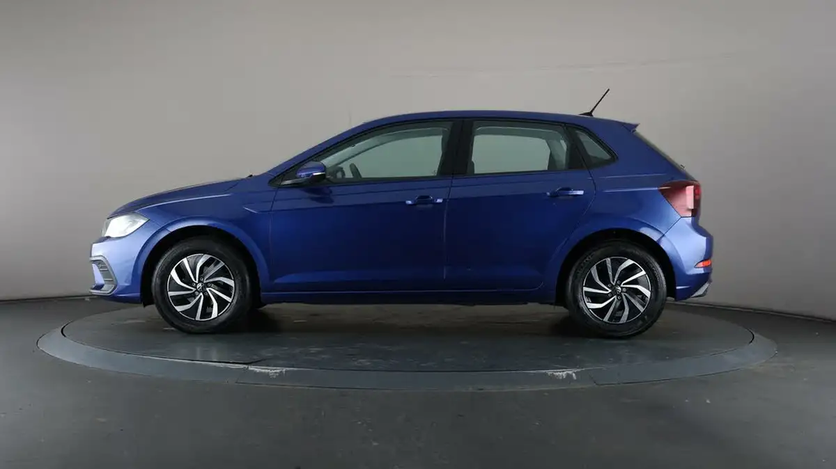 2023-volkswagen-polo-10-tsi-life-big-32