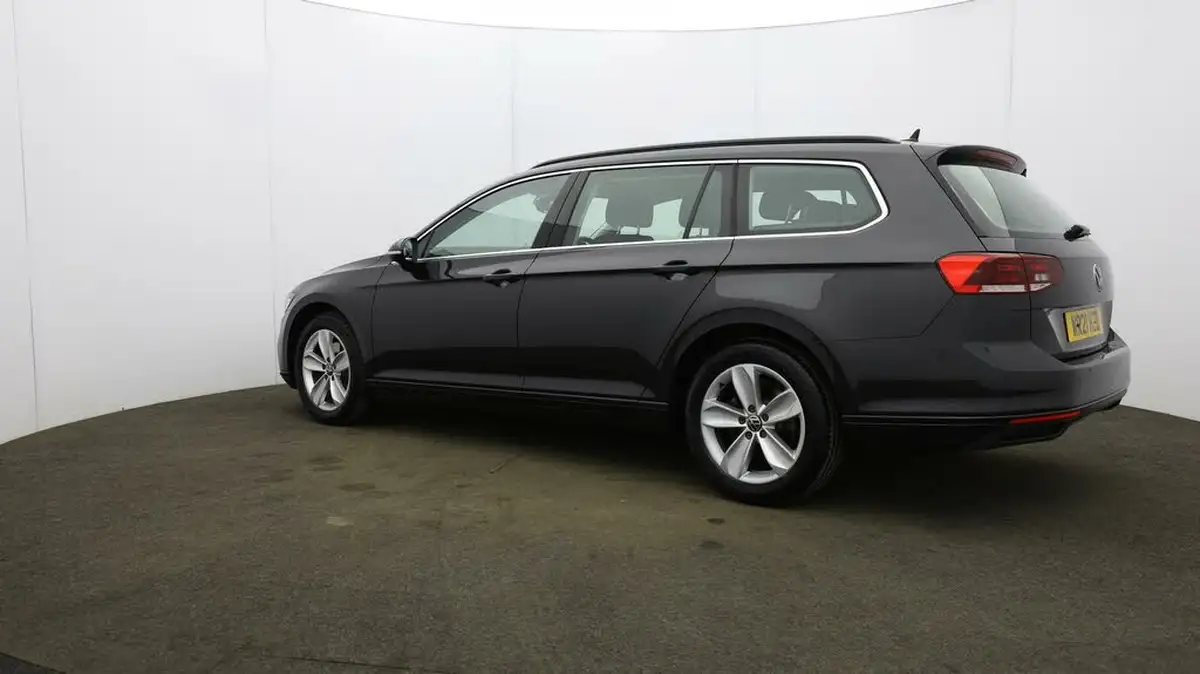 2021-volkswagen-passat-20tdi-se-nav-150ps-estate-5d-big-63