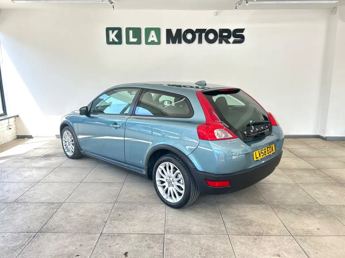 2008-volvo-c30-20td-se-powershift-big-2