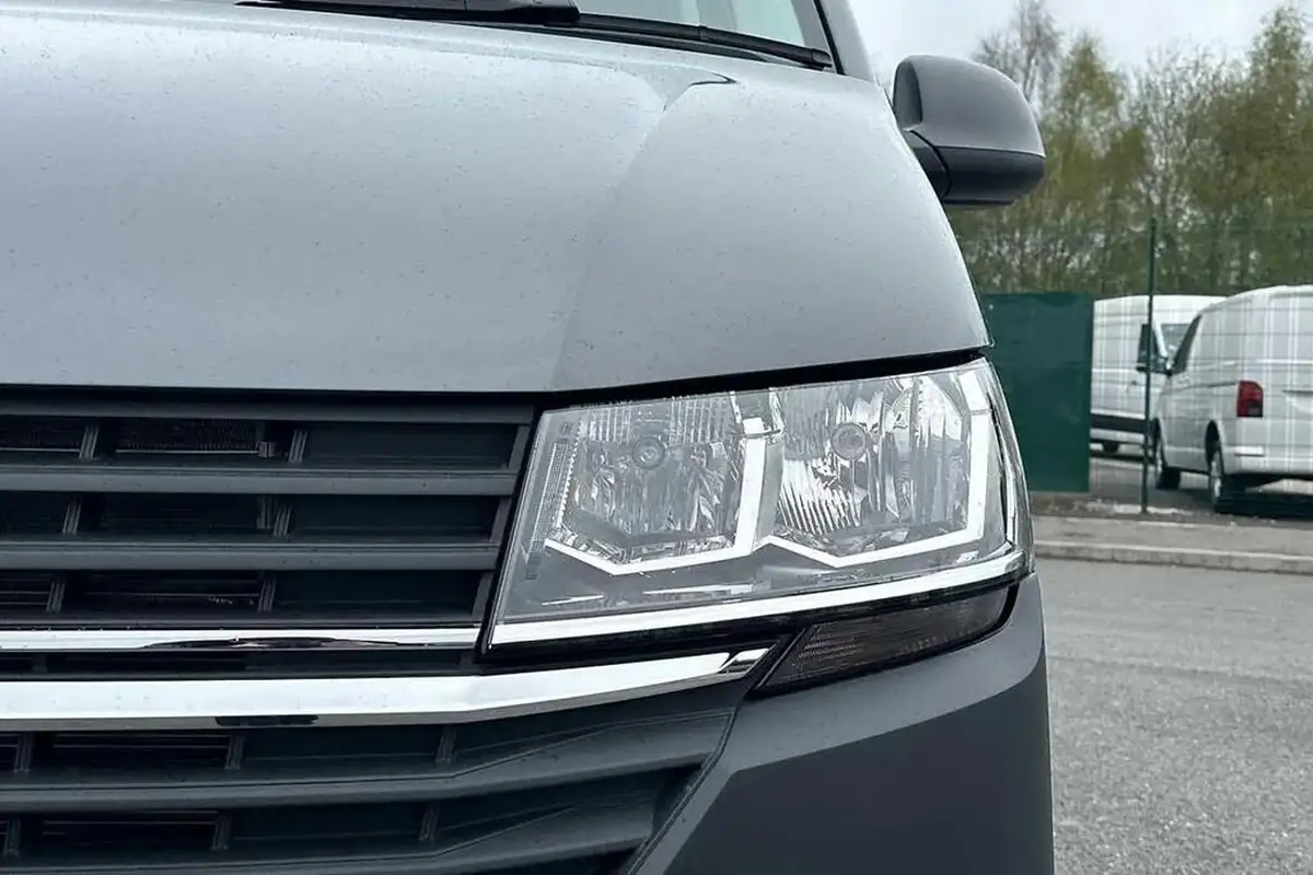 2024-volkswagen-transporter-big-24