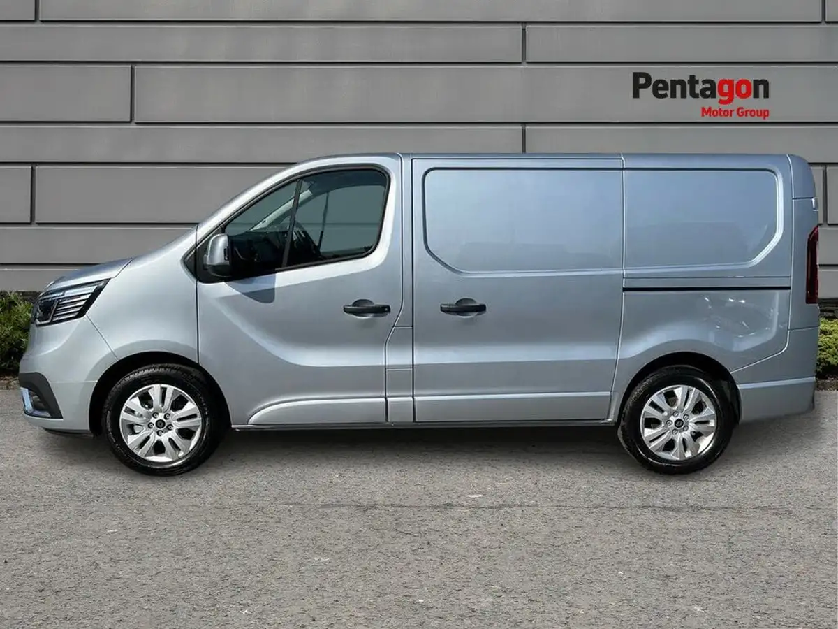 2025-renault-trafic-20dci-sl30-150-extra-big-14