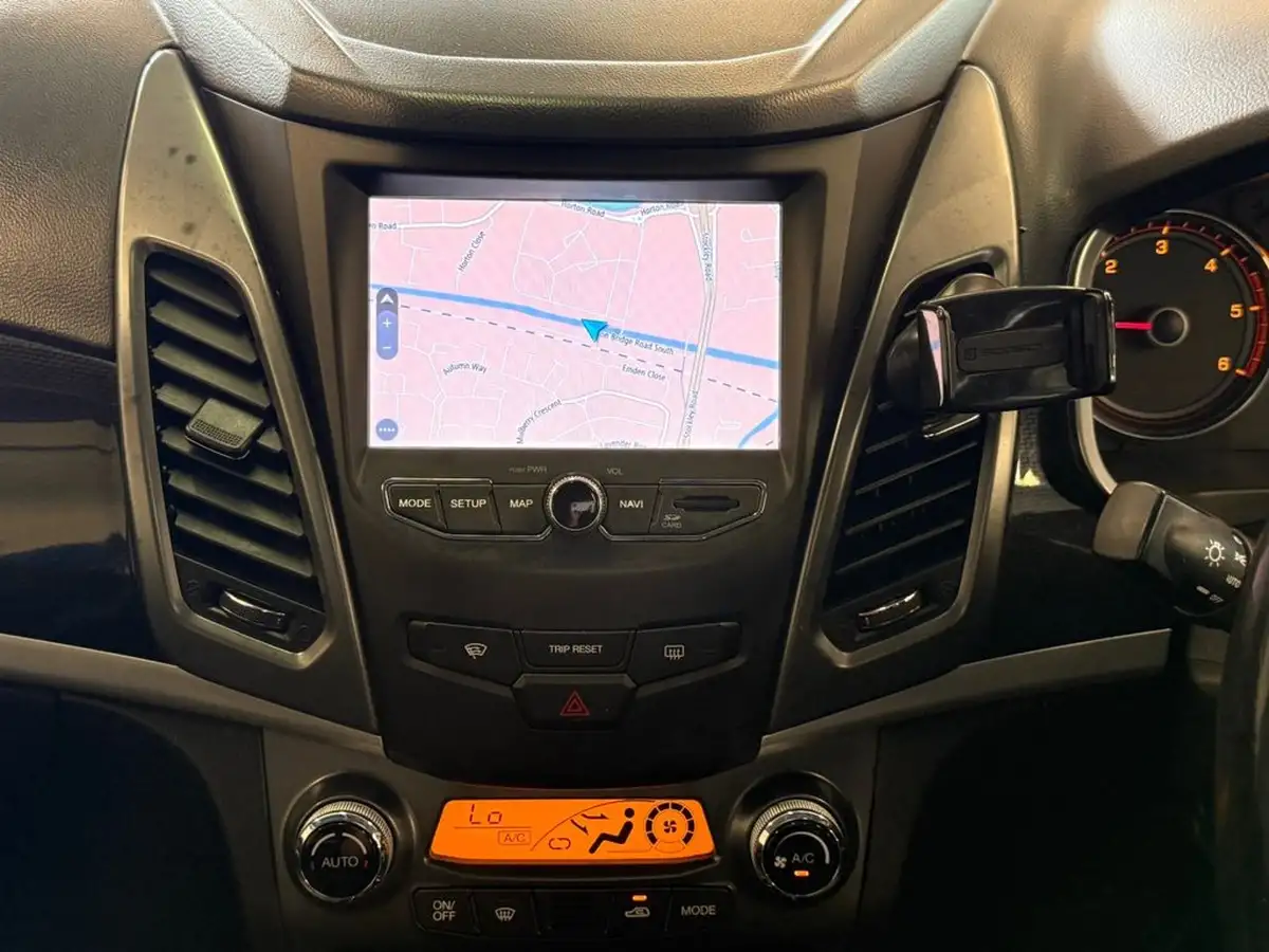 2019-kgm-ssangyong-korando-22td-ultimate-big-9