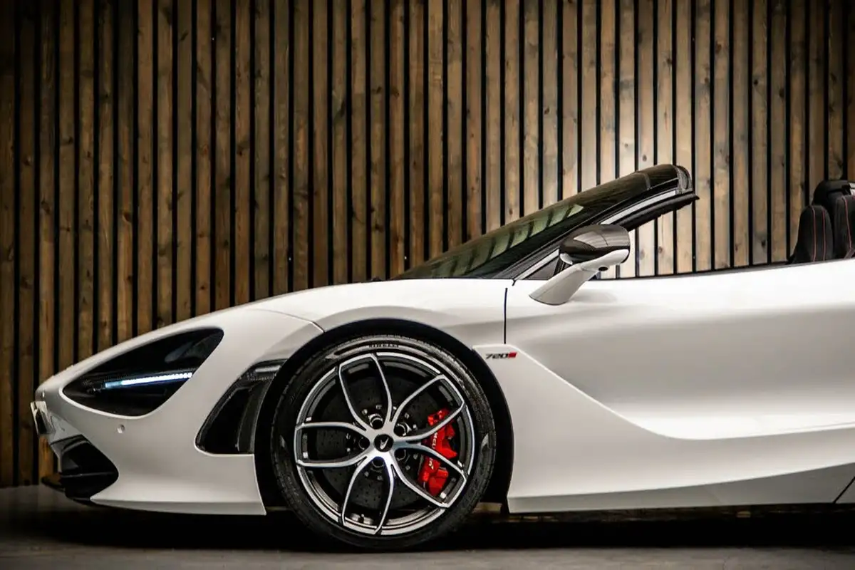 2020-mclaren-720s-40-720bhp-coupe-dct-big-8