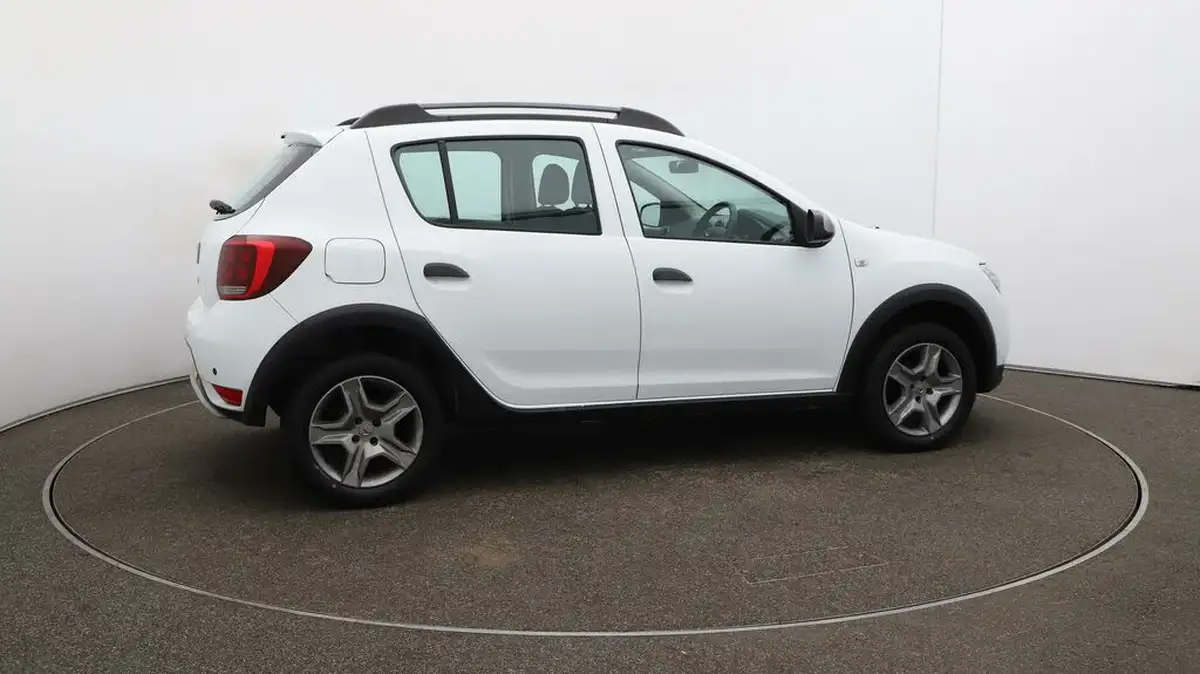 2018-dacia-sandero-stepway-09-tce-comfort-big-47