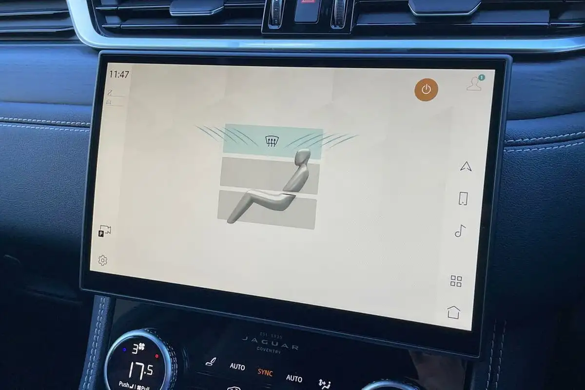 2024-jaguar-f-pace-20-d200-r-dynamic-hse-black-big-16