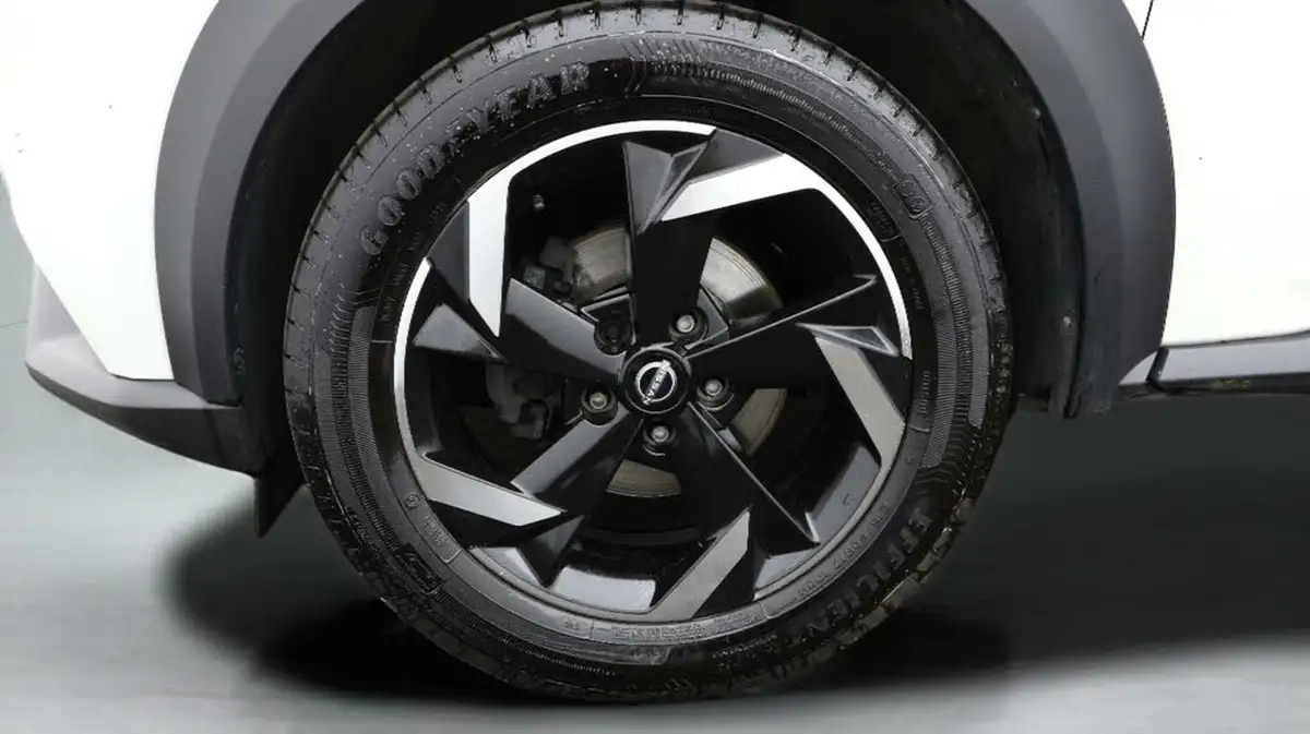 2023-nissan-juke-10-dig-t-n-connecta-big-17