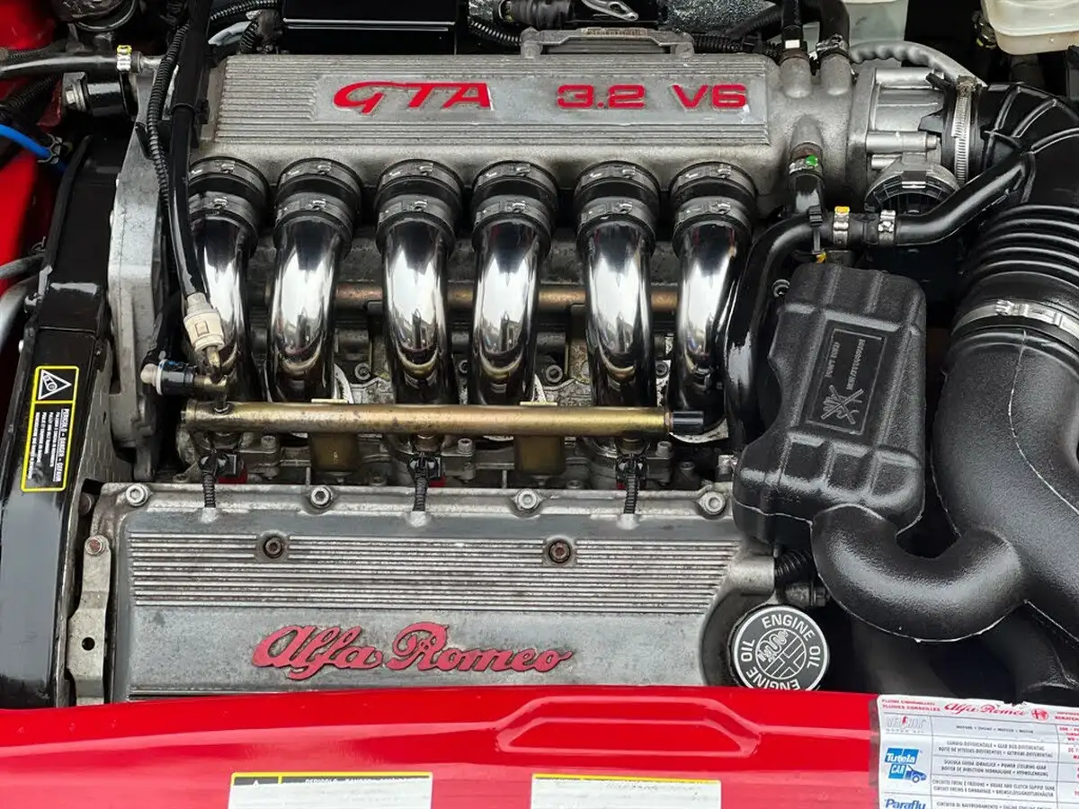 2003-alfa-romeo-156-32-gta-big-46
