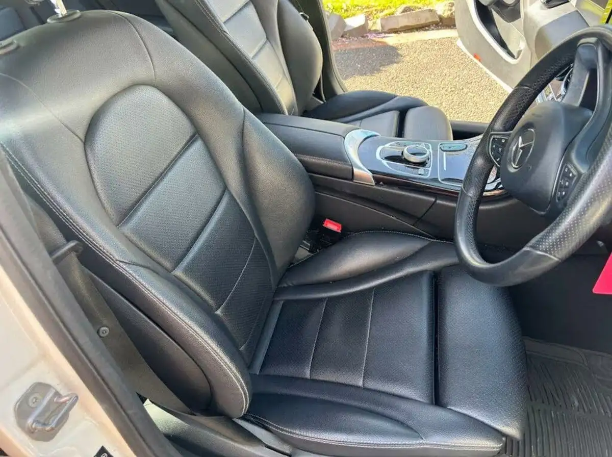 2018-mercedes-benz-c-class-20-c350e-sport-274ps-ss-saloon-4d-7g-tronic-big-4