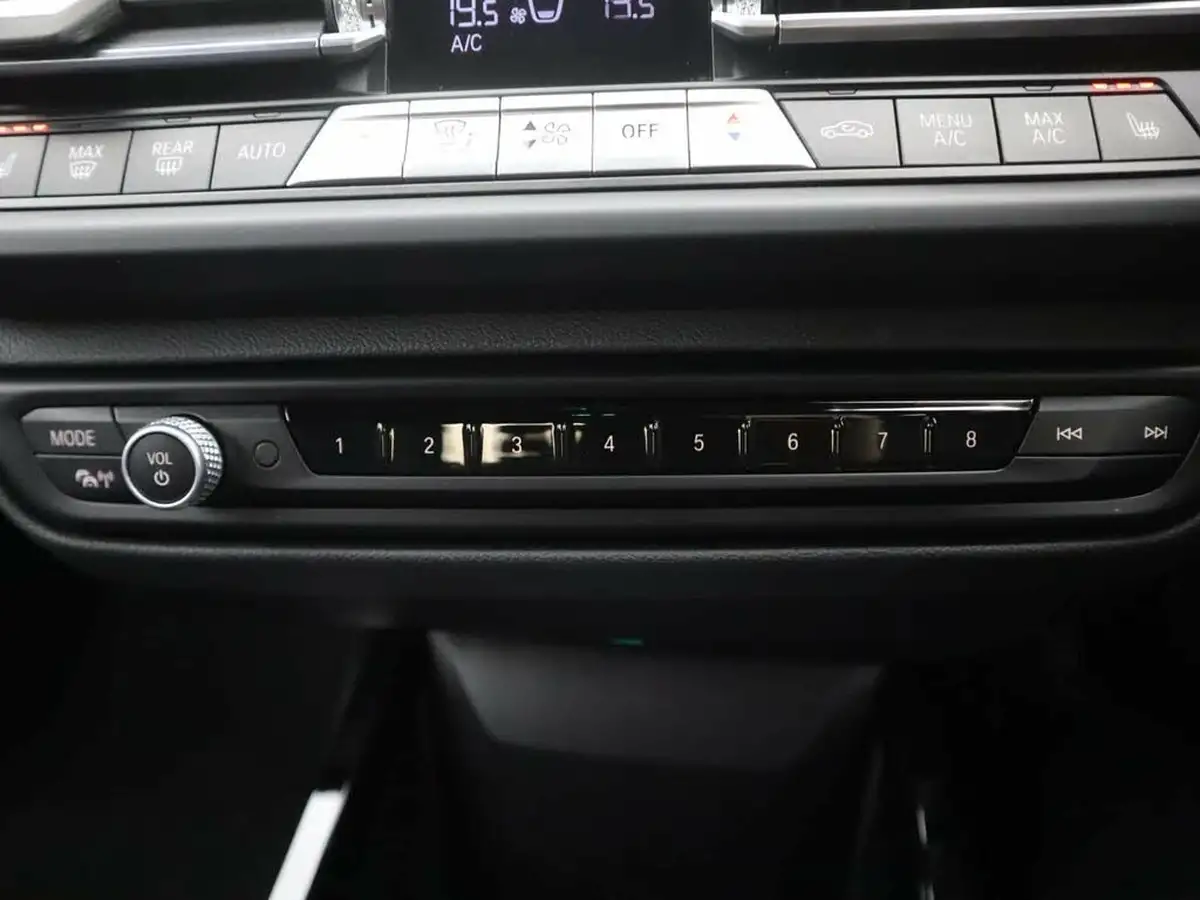 2022-bmw-1-series-15-118i-m-sport-lcp-dct-big-28