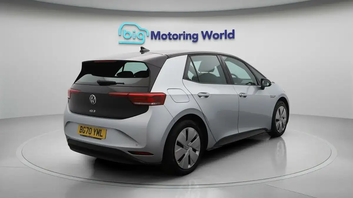 2020-volkswagen-id3-e-life-big-7