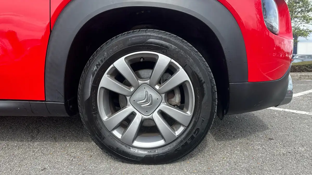 2018-citroen-c3-aircross-12-puretech-feel-110ps-ss-eat6-big-15