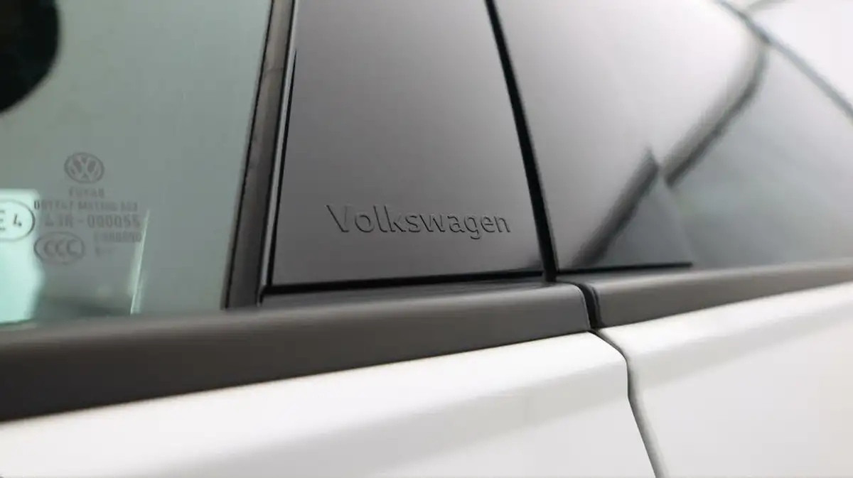 2020-volkswagen-polo-10-tsi-match-big-21