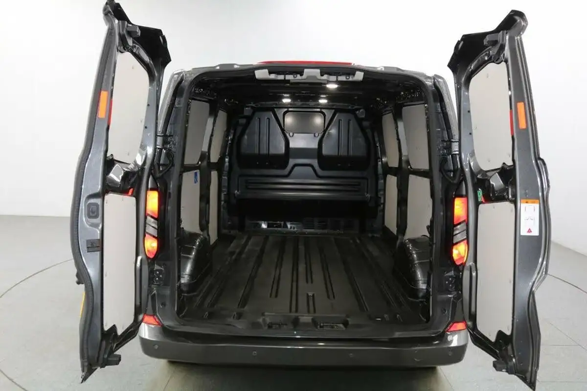 2023-ford-transit-custom-20tdci-320-l2h1-limited-136pseu6e-panel-van-1996cc-auto-big-12