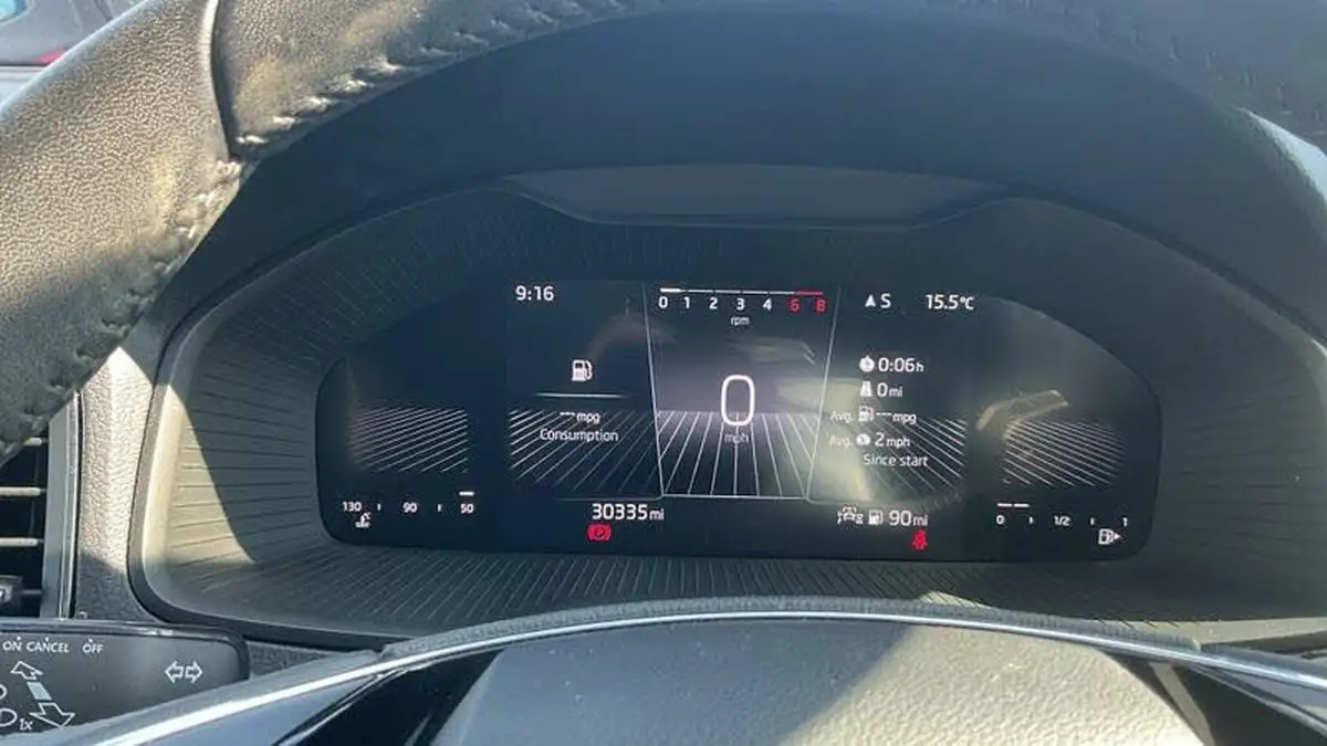 2023-skoda-karoq-15-tsi-se-drive-big-21