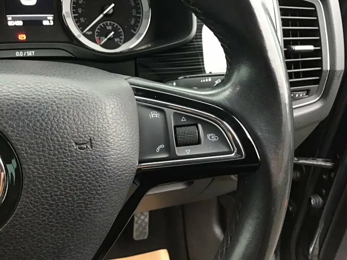 2017-skoda-kodiaq-20tdi-edition-190ps-4x4-7-seat-ss-dsg-big-20