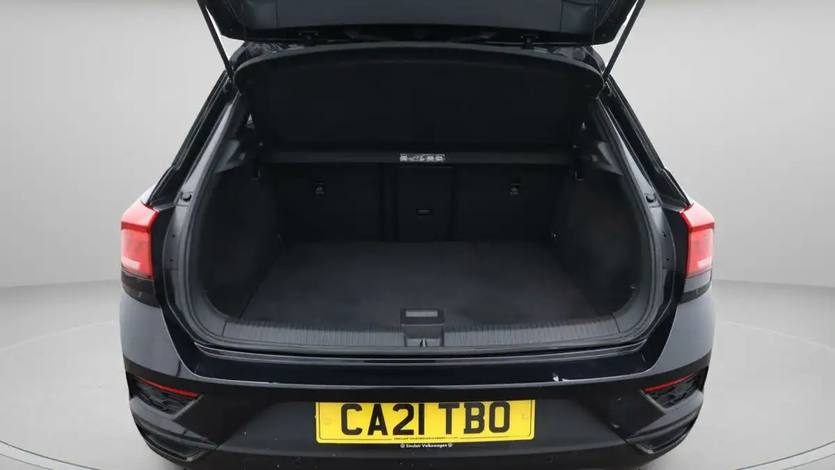 2021-volkswagen-t-roc-15-tsi-black-edition-dsg-big-17