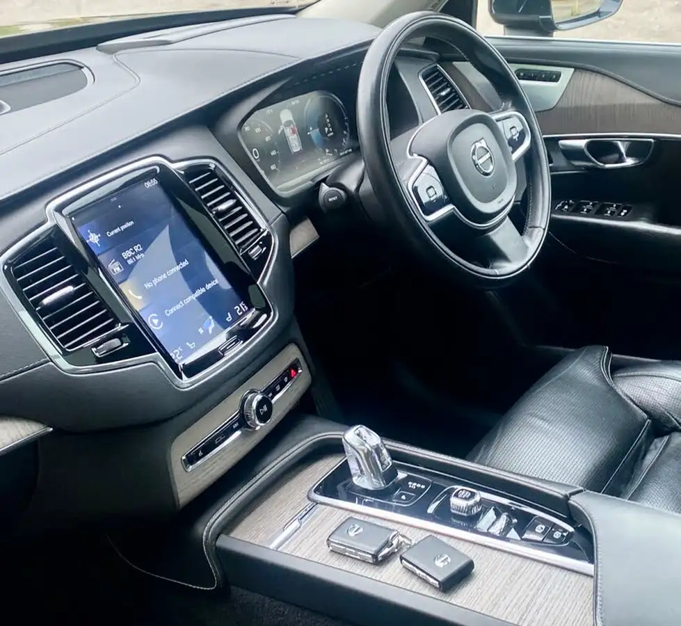 2019-volvo-xc90-20-t8-inscription-pro-384bhp-ss-big-17