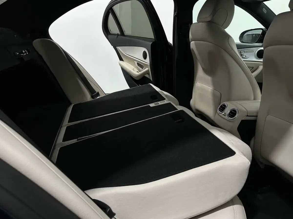 2019-mercedes-benz-e-class-20d-e220d-se-premium-saloon-4d-plus-big-44