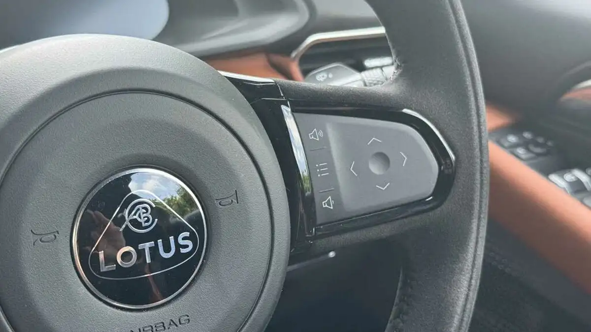 2023-lotus-emira-35-first-edition-v6-big-29