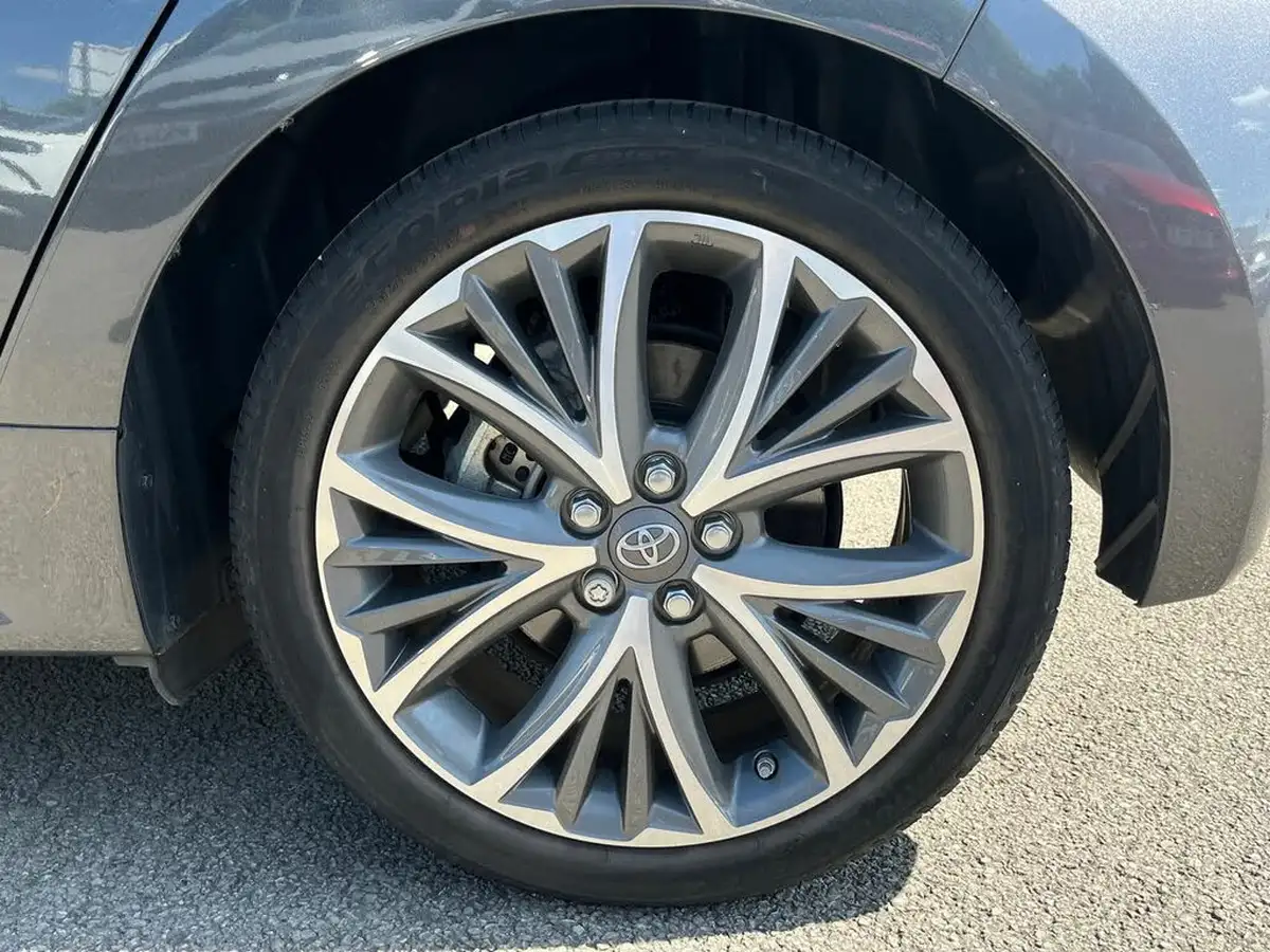 2021-toyota-yaris-15-vvt-i-excel-big-17