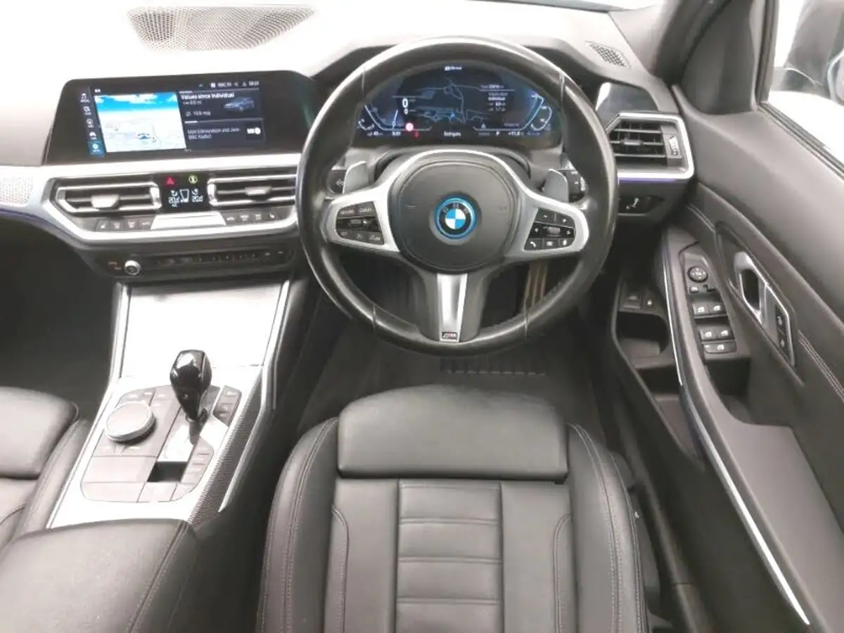 2022-bmw-3-series-20-330e-m-sport-touring-5d-big-6