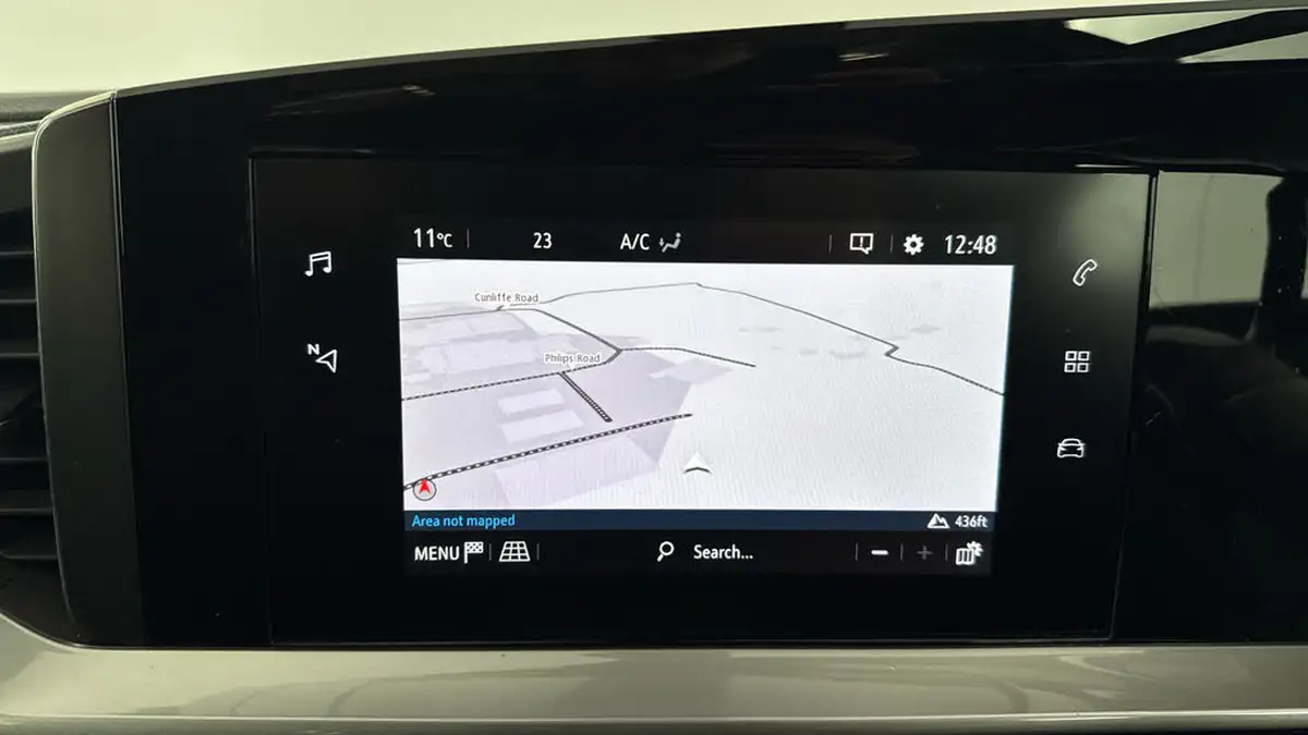 2021-vauxhall-mokka-e-se-premium-big-17