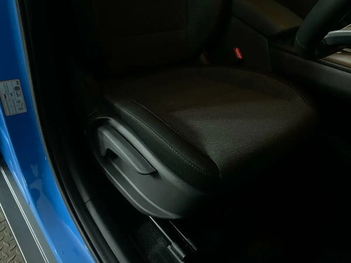 2022-hyundai-kona-e-premium-136ps-39kwh-big-25