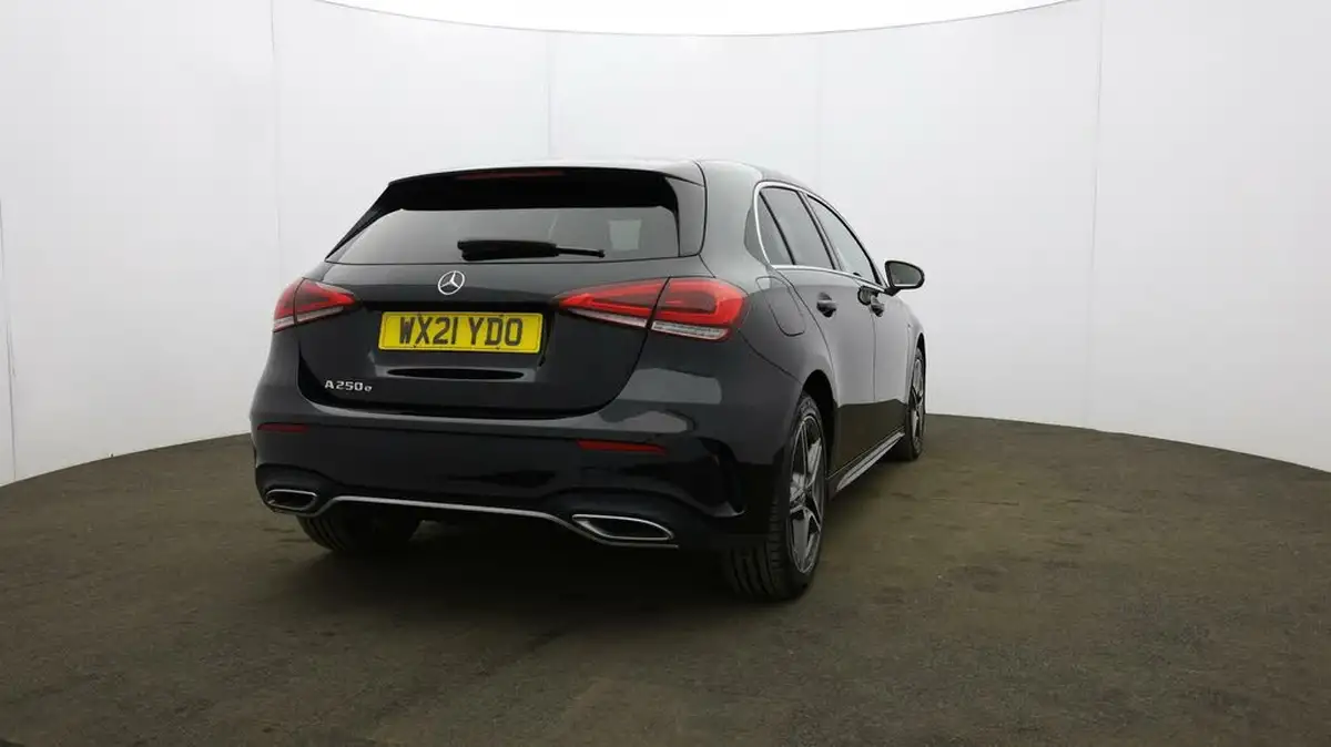 2021-mercedes-benz-a-class-13-a250e-amg-line-hatchback-5d-big-52