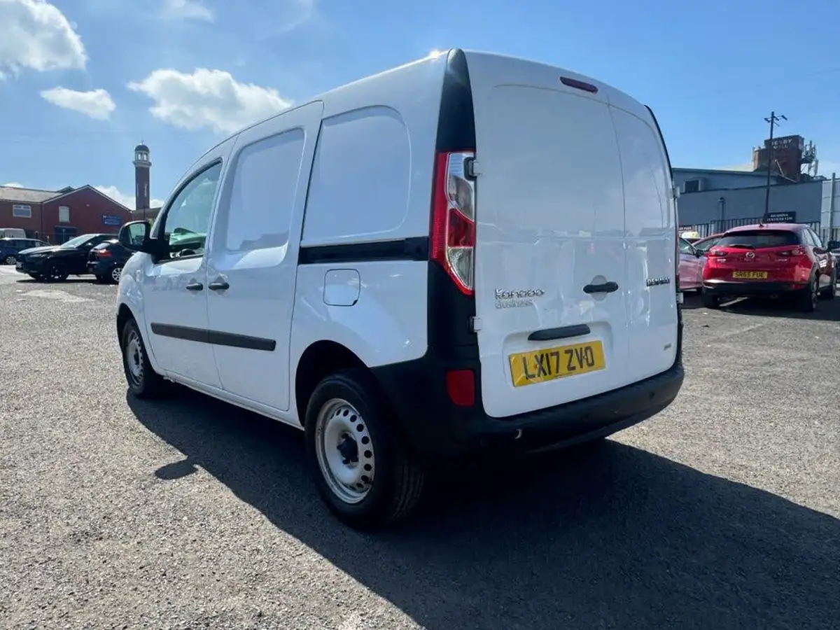 2017-renault-kangoo-15td-ml19-energy-dci-90-business-eu6-panel-big-14