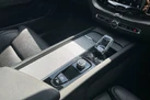 2024-volvo-xc60-20-t8-ultra-black-edition-small-43