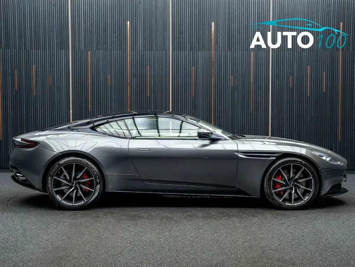 2016-aston-martin-db11-52-v12-launch-edition-big-8