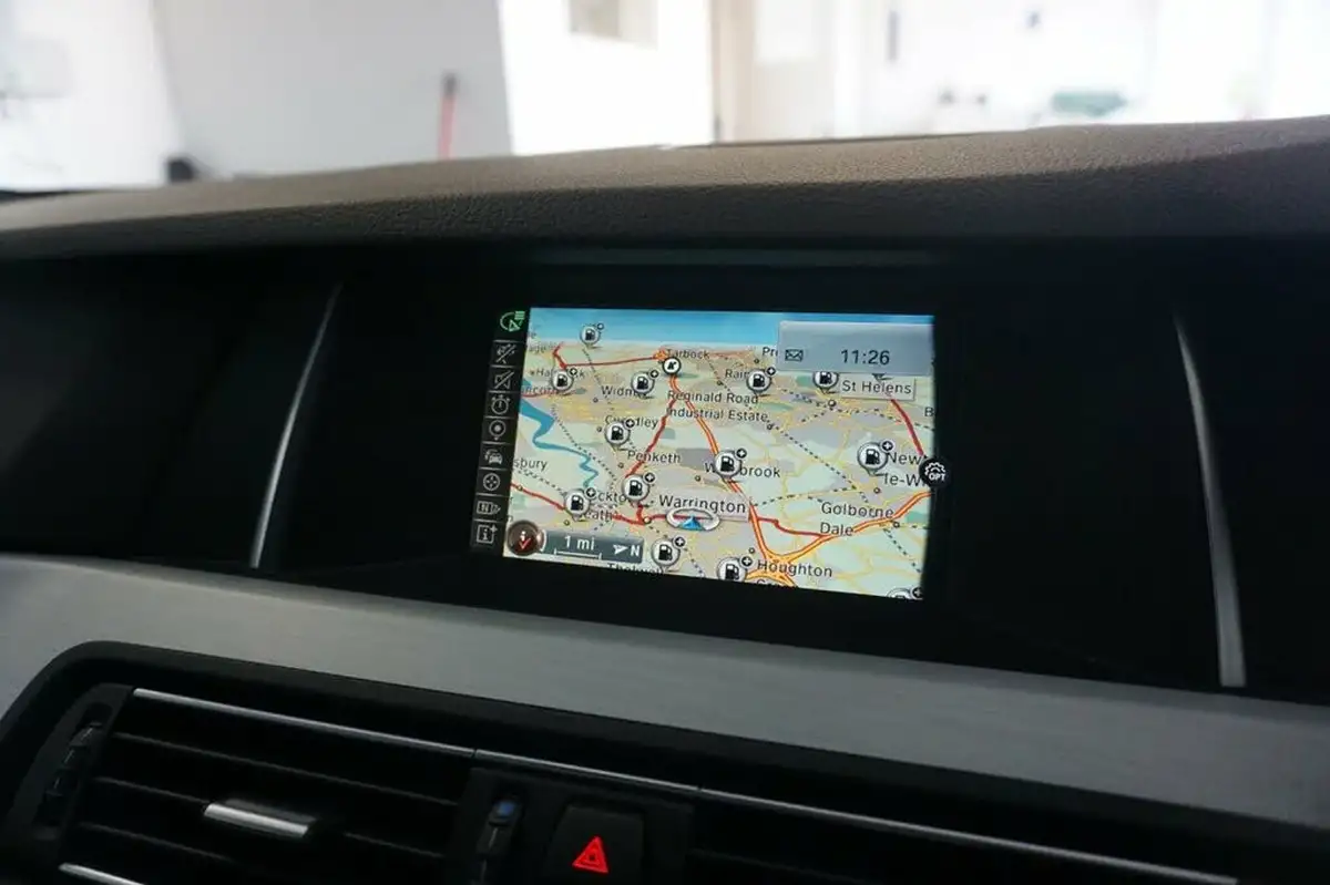 2016-bmw-5-series-30td-530d-m-sport-258bhp-saloon-4d-big-29