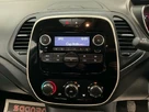 2019-renault-captur-09-tce-play-small-50
