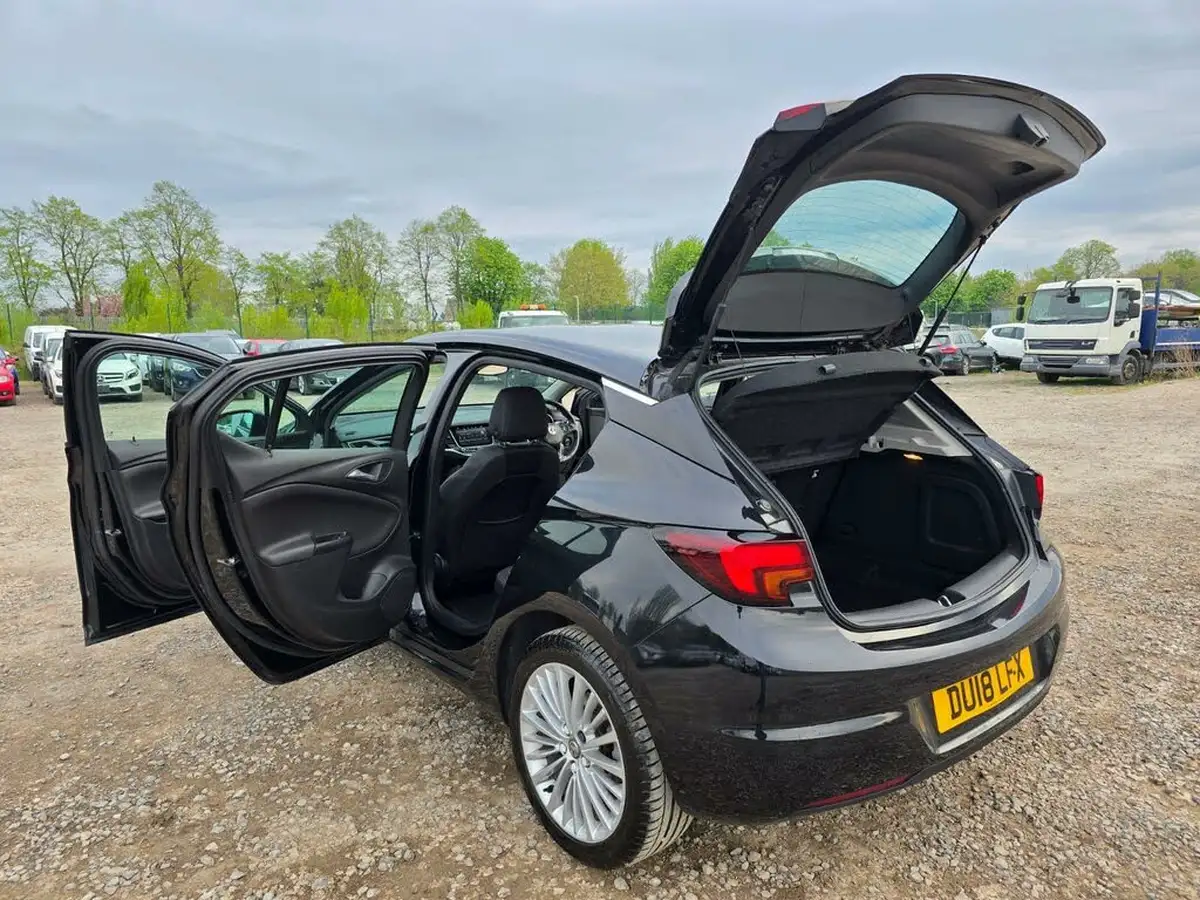 2018-vauxhall-astra-14i-16v-turbo-elite-nav-150ps-ss-hatchback-auto-big-11