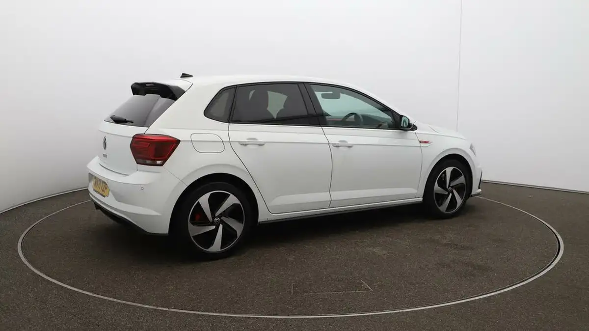 2021-volkswagen-polo-20-tsi-gti-207ps-big-50