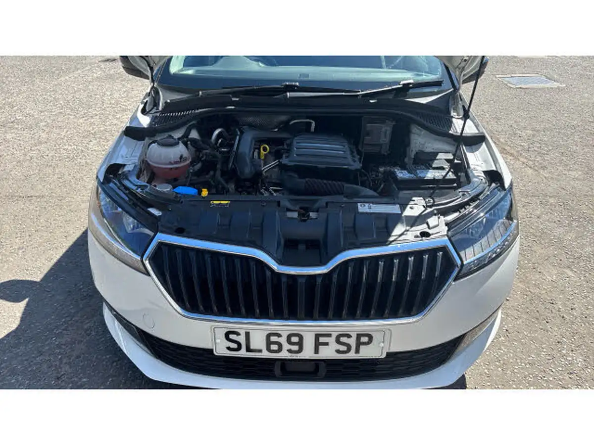2019-skoda-fabia-10-tsi-colour-edition-big-7