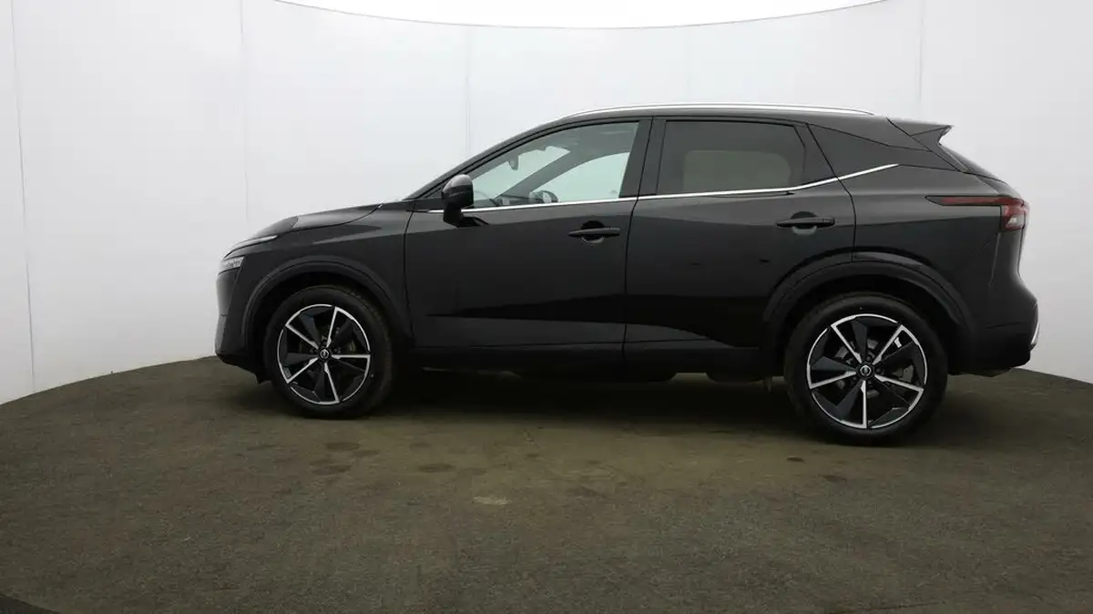 2022-nissan-qashqai-13-dig-t-tekna-140ps-big-66