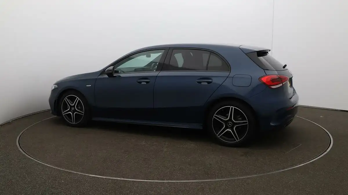 2022-mercedes-benz-a-class-13-a180-amg-line-executive-edition-hatchback-5d-7g-dct-big-38
