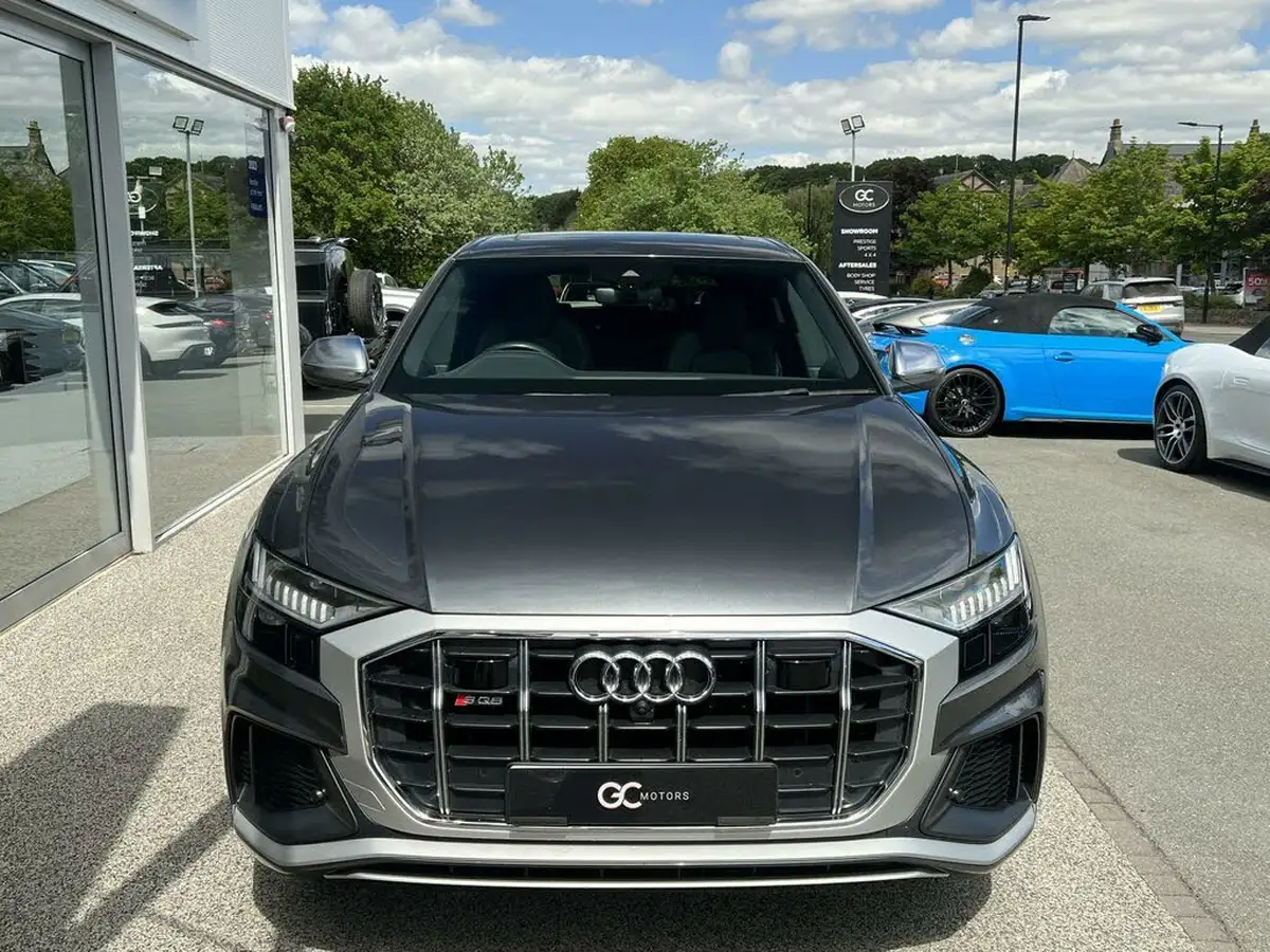 2020-audi-sq8-40tdi-big-3