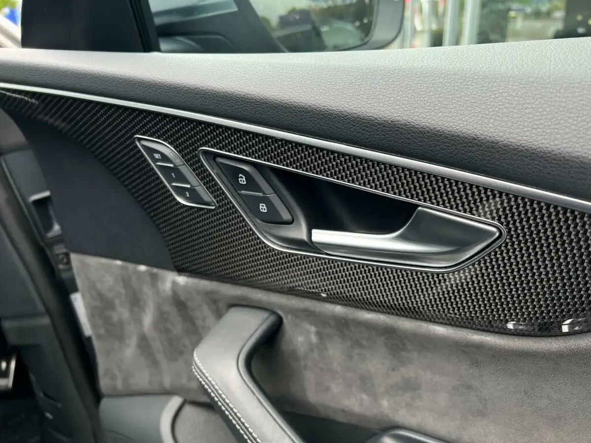 2020-audi-sq8-40tdi-big-55