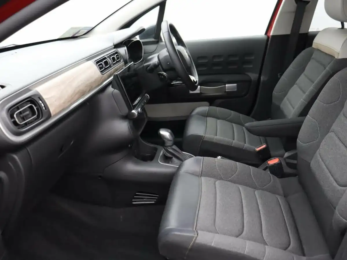 2021-citroen-c3-12-puretech-shine-plus-110ps-eat6-big-12