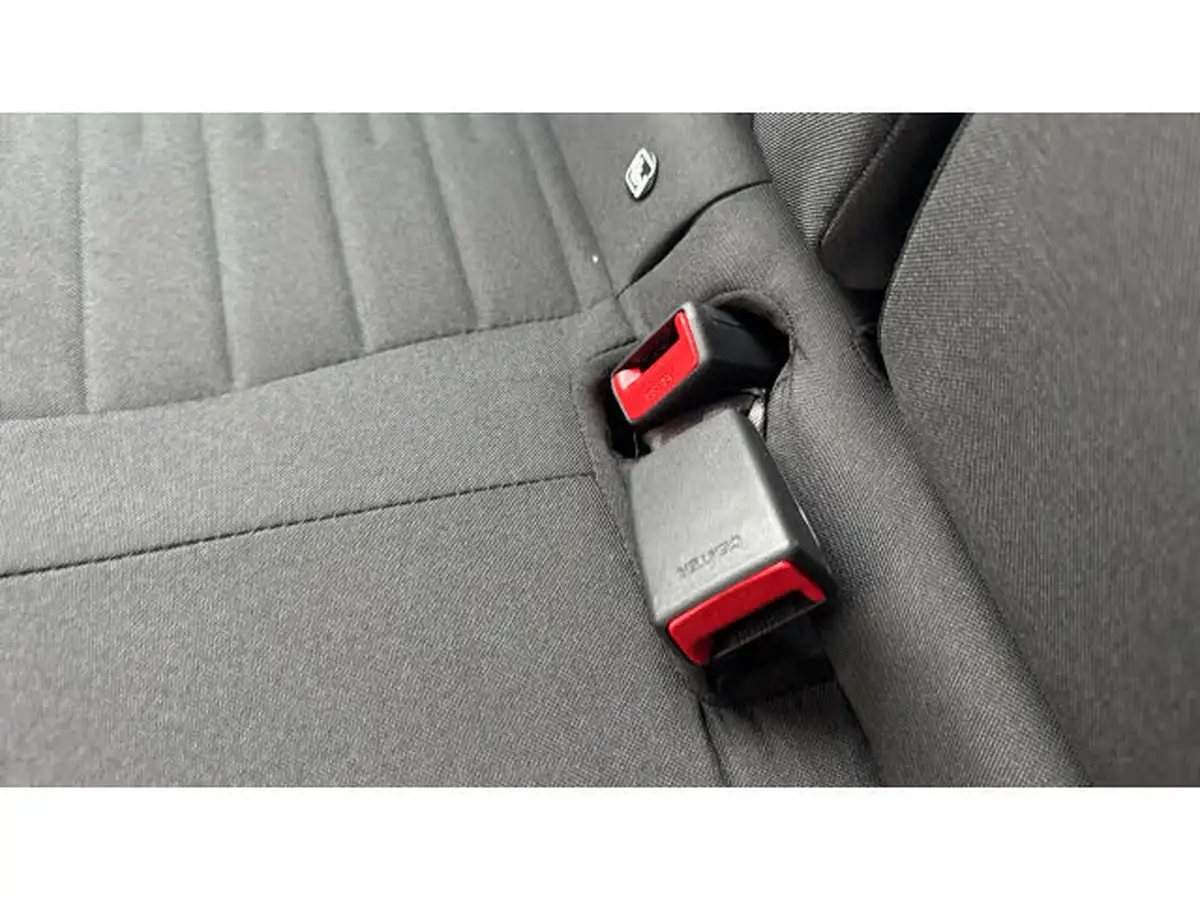 2025-hyundai-i10-12-advance-79ps-auto-big-16