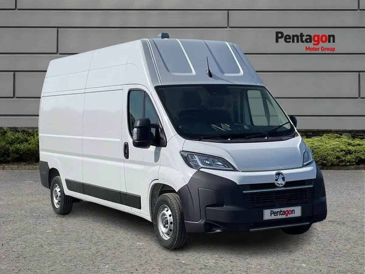 2024-vauxhall-movano-big-0