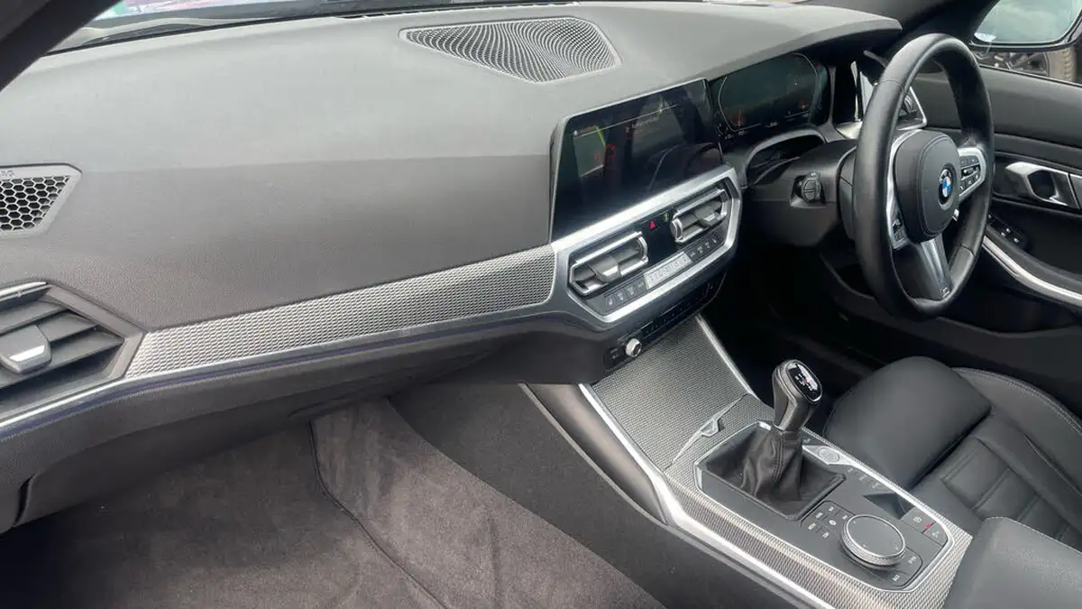 2021-bmw-3-series-big-9