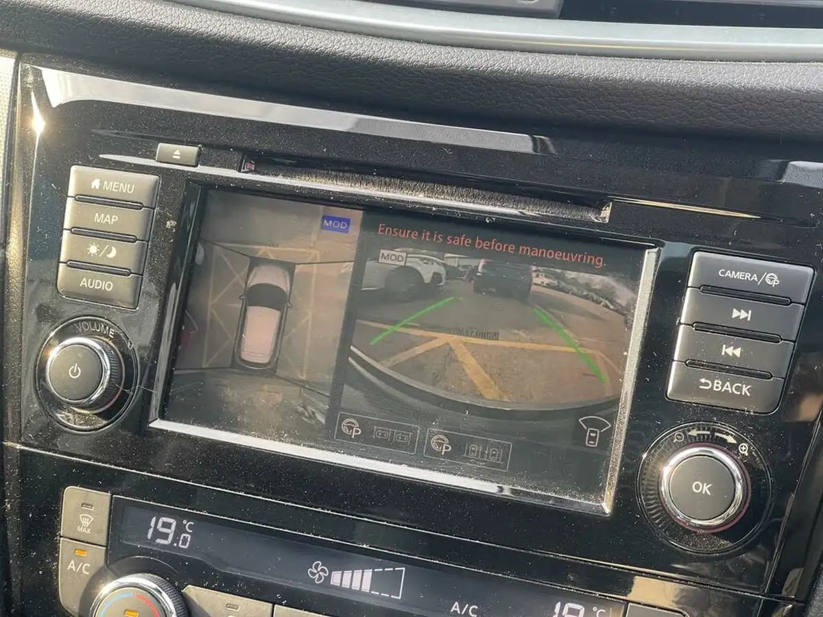 2019-nissan-qashqai-13-dig-t-tekna-140ps-big-43