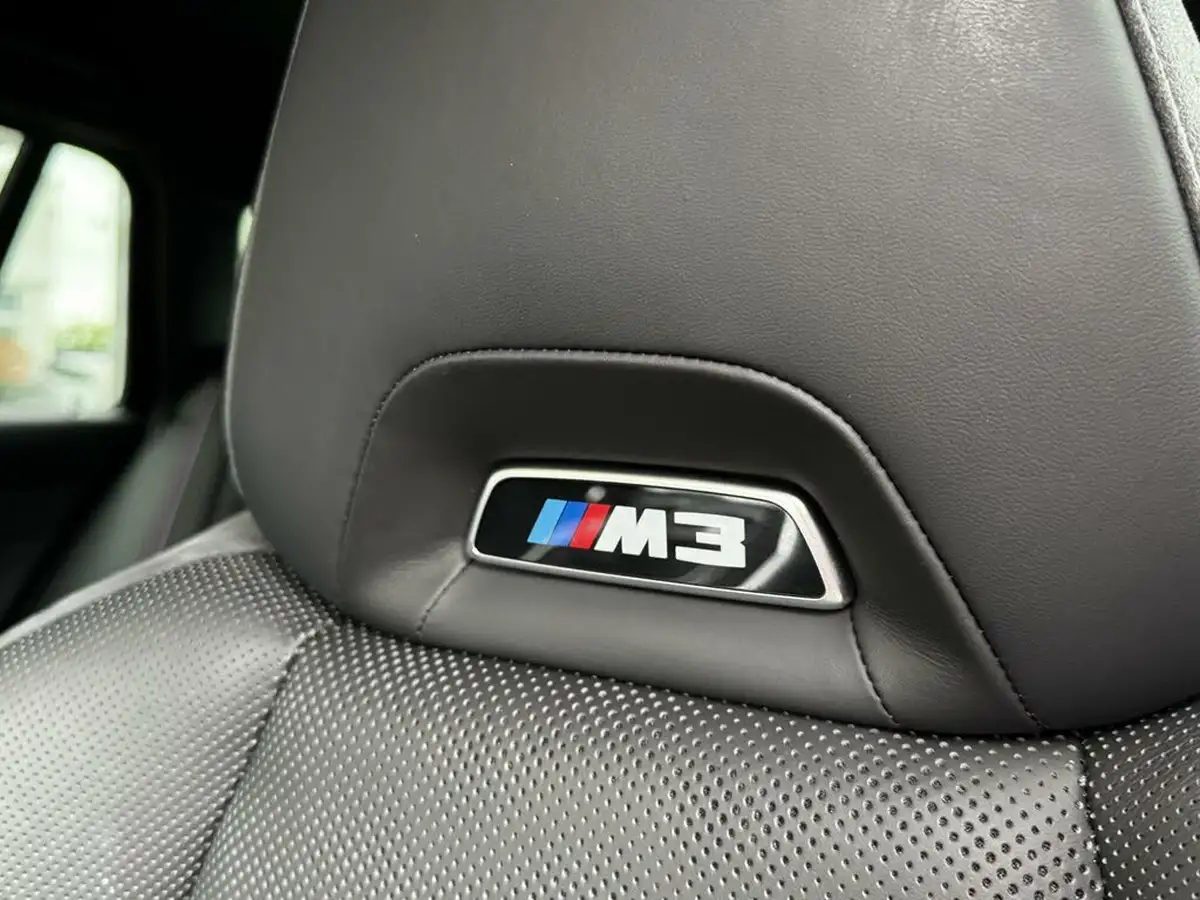 2023-bmw-3-series-30-m3-competition-xdrive-touring-5d-big-69