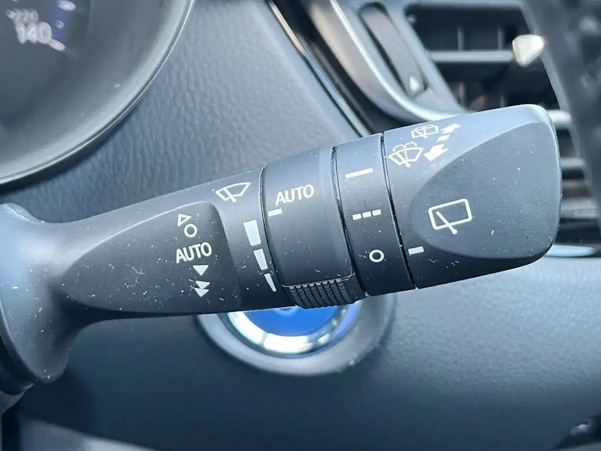 2020-toyota-c-hr-20-vvt-i-design-big-56