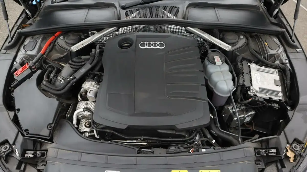 2023-audi-a4-avant-20-40-tdi-black-edition-big-19