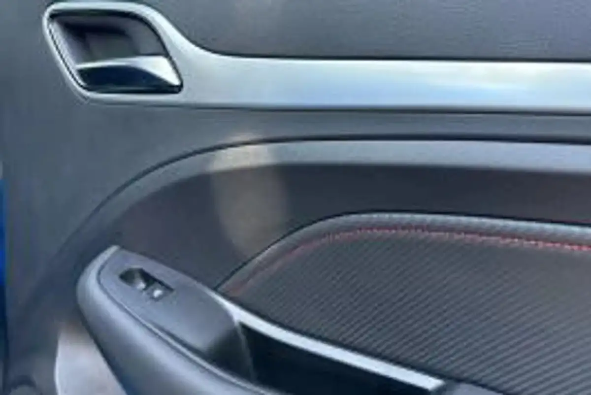 2024-mg-zs-suv-15-vti-tech-exclusive-big-13